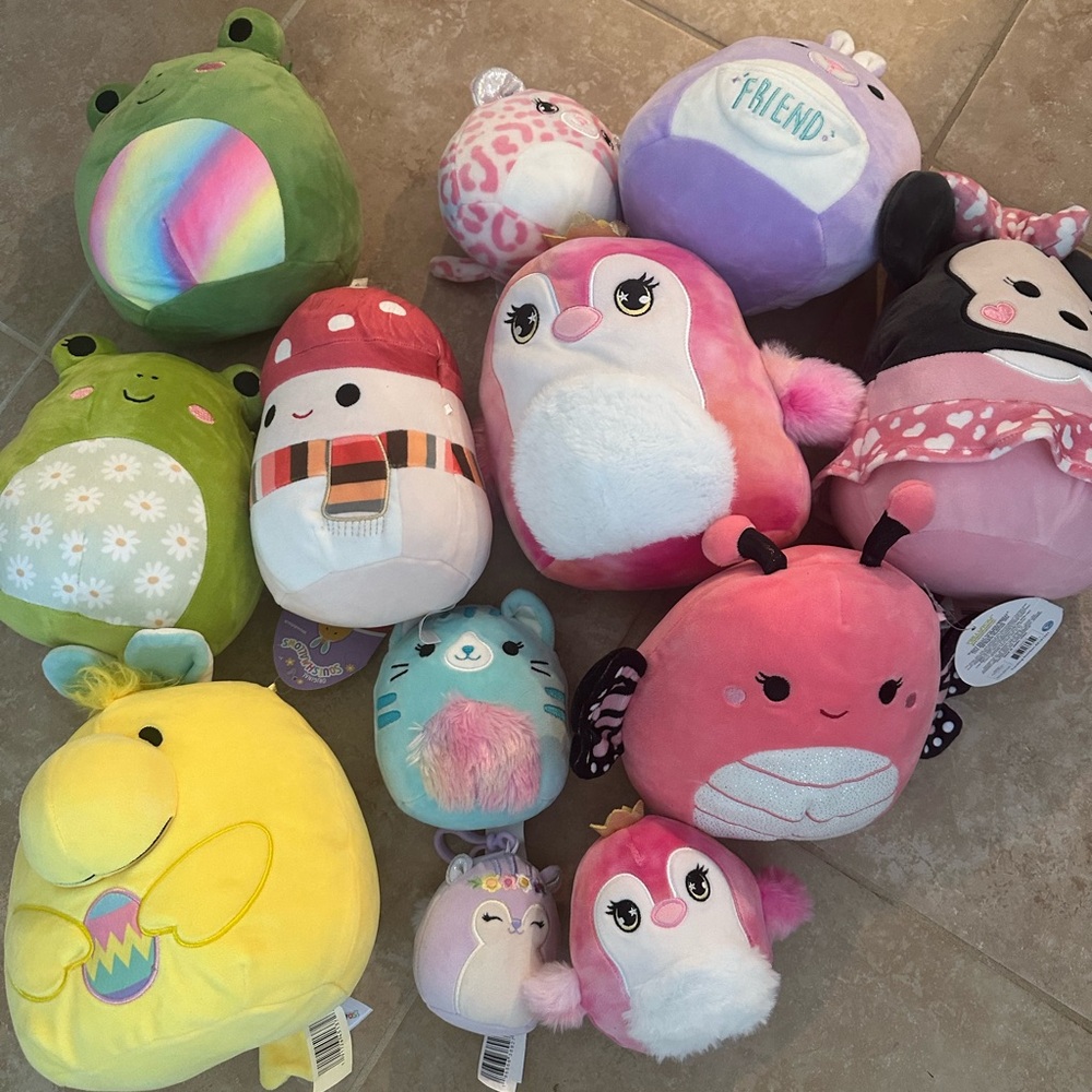 Squishmallows (ASST) 12 total